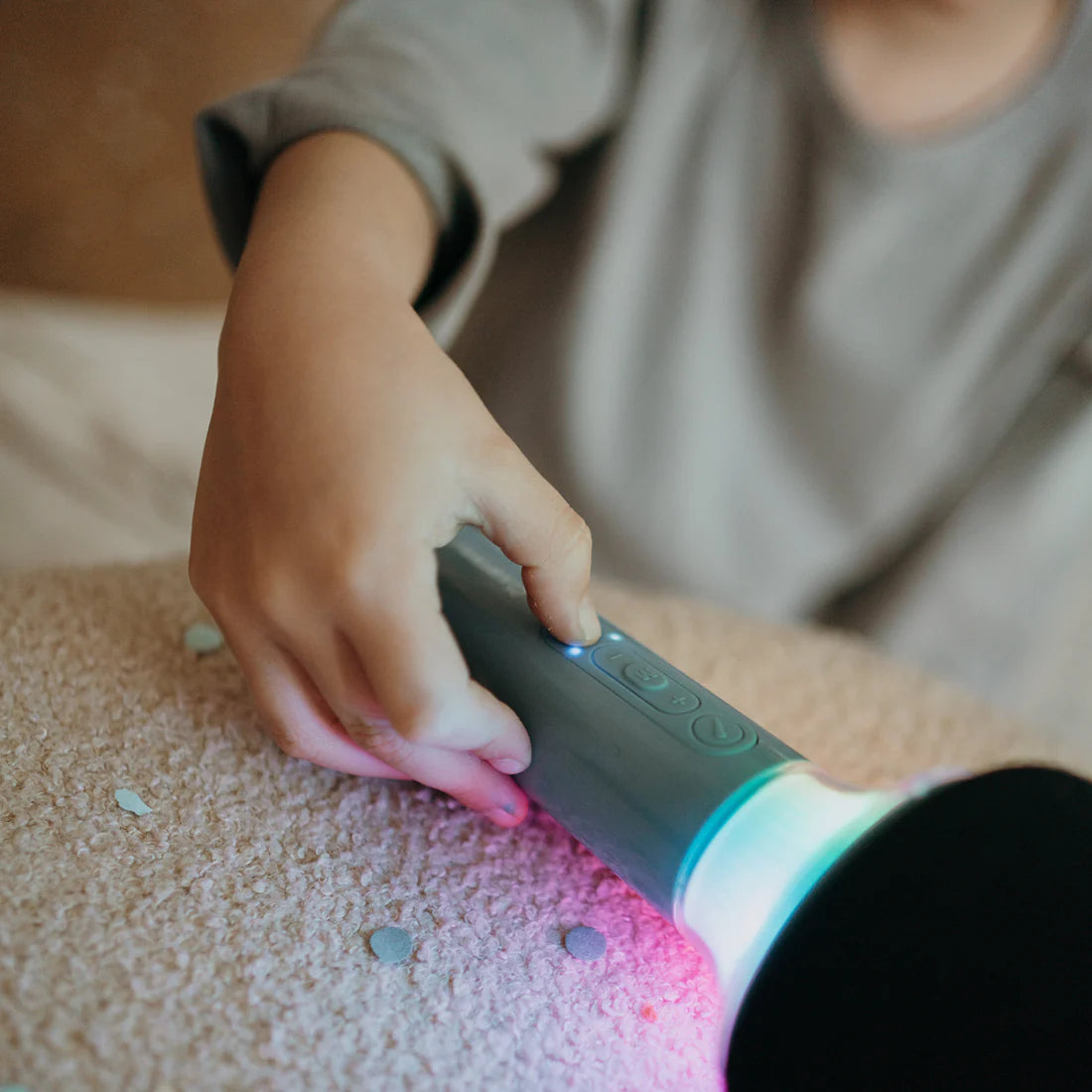 MICROFONO KARAOKE CON LUCI BAMBINI - portatile, bluetooth
