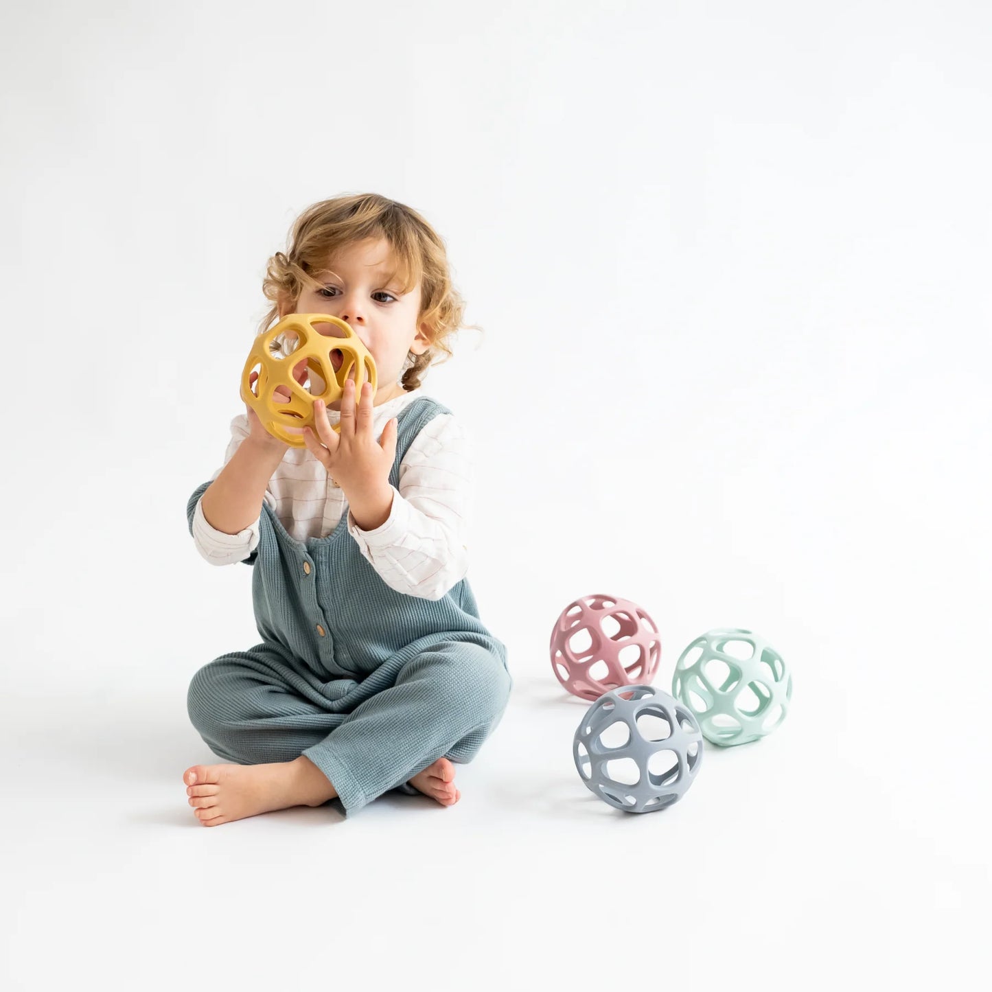 PALLA SESNSORIALE BAMBINI in silicone rosa