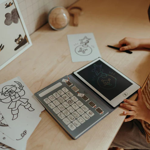 TAVOLA DA DISEGNO BAMBINI - Digitale, Oceani e Pirati