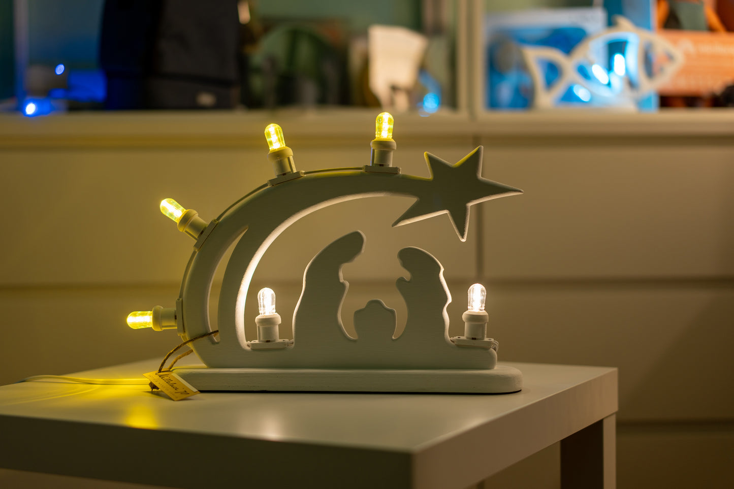 Nativity with 6-light base